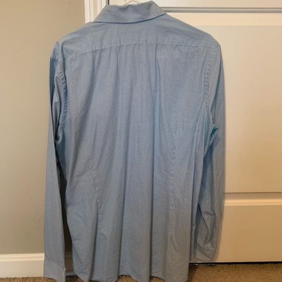 Patterned Express Men’s Dress Shirt - Picture 2 of 4